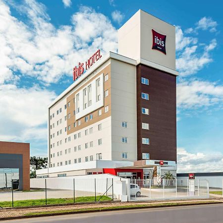 ホテル Ibis Chapecó エクステリア 写真